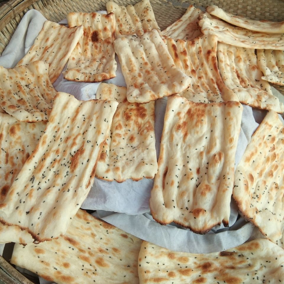 江苏沭阳特产面食锅饼朝牌碳烤潮牌烧饼锅贴当天烤当天卖坏单包赔