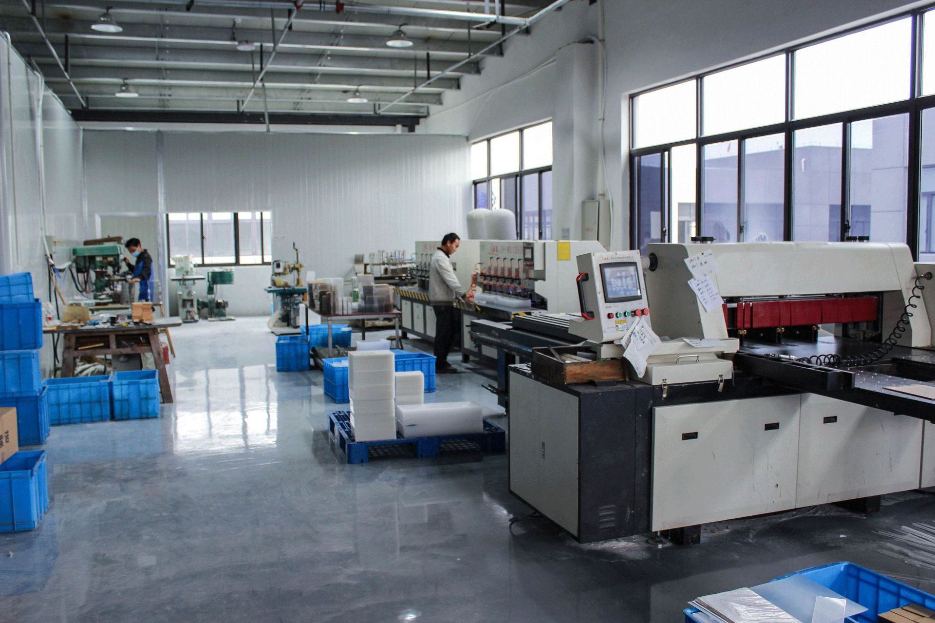 柏兰帝桌号牌v型亚克力三角桌牌餐厅酒店留座提示牌台牌厂家直供