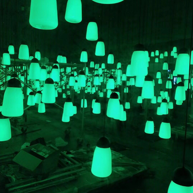 户外装饰 led呼吸灯感应灯吊挂灯森林装饰灯小彩灯闪灯厂家满天星