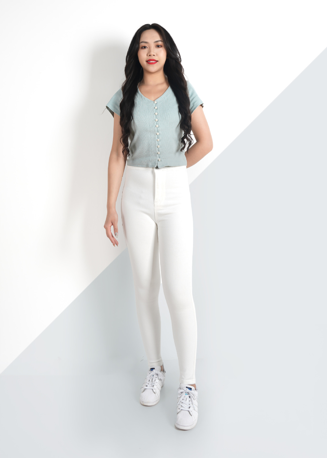 白色牛仔裤女高腰显瘦窄脚高弹性牛仔裤女