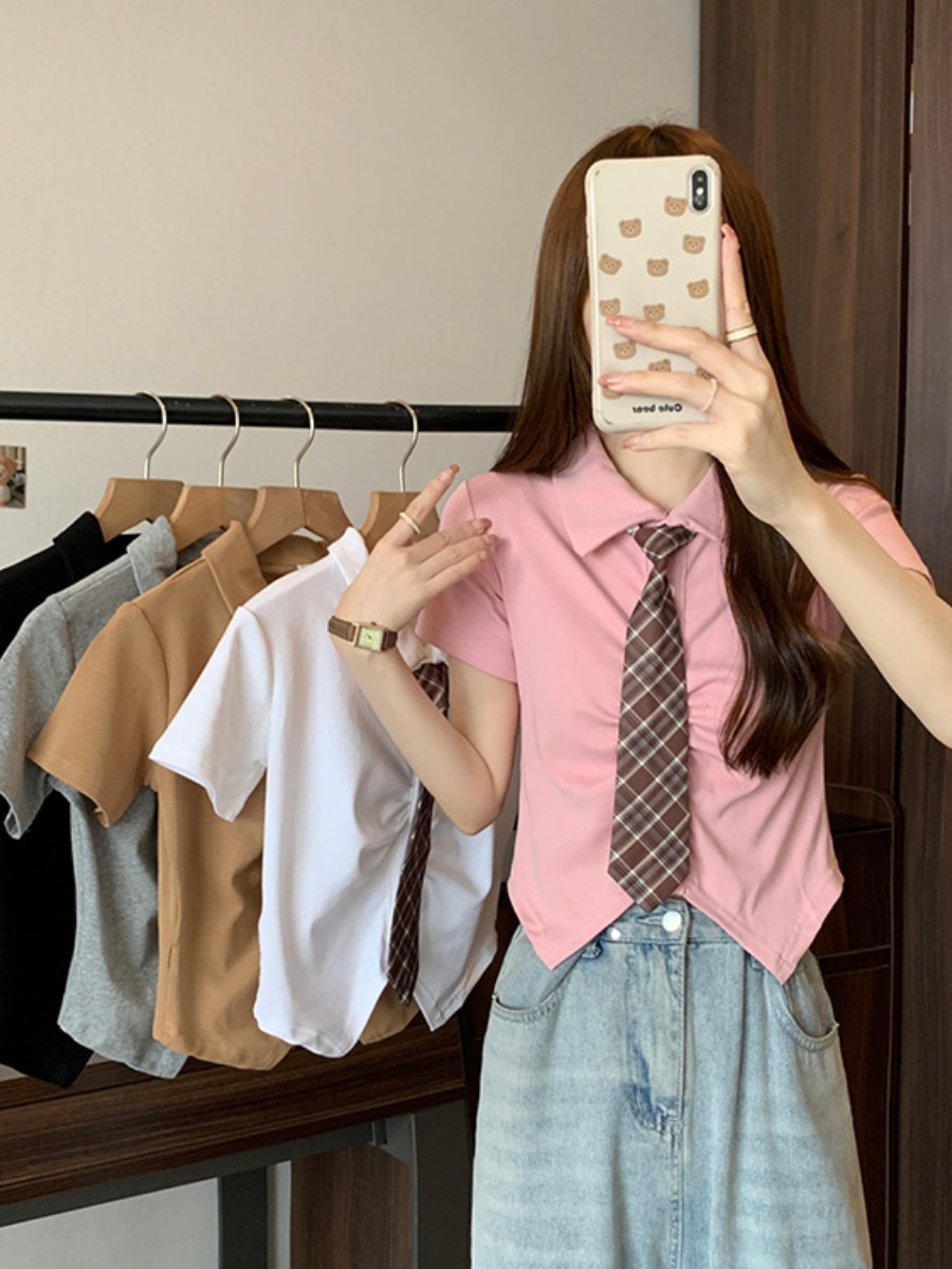 2023 New Summer Polo Collar Slim-Fit Shoulder Short-Sleeved T-shirt for Women (Free Tie)