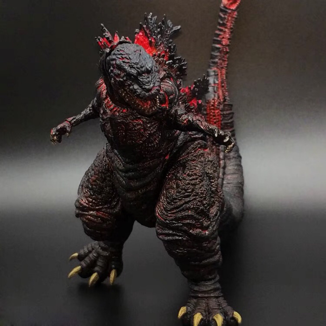 neca 哥斯拉 电影2016版 觉醒哥斯拉 红莲哥斯拉 &nbsp;7寸可动模