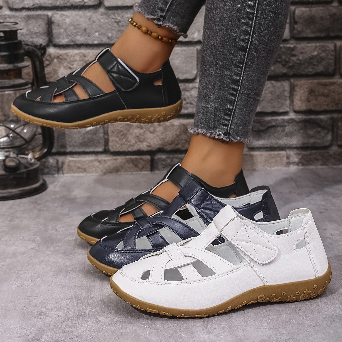 外贸新款镂空皮面魔术贴厚底凉鞋女跨境大码圆头透气休闲单鞋wish