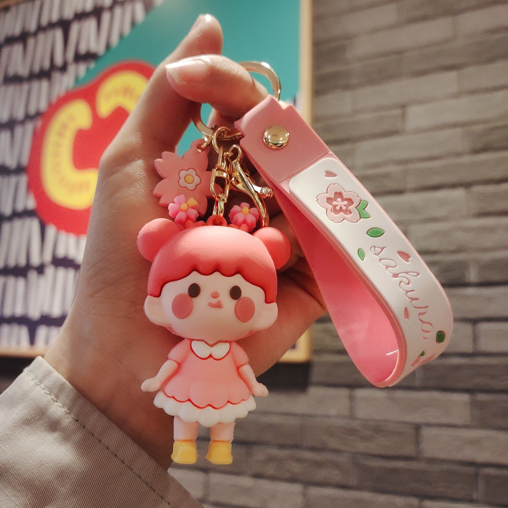 卡通樱花女孩公仔钥匙扣少女心可爱汽车包包挂件创意礼品摆件定制