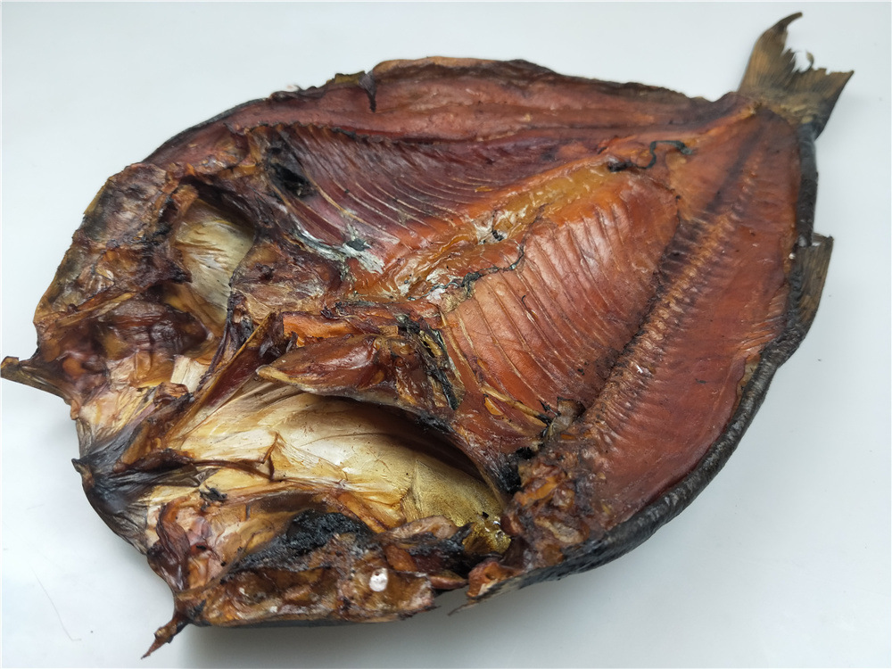 湖南特产腊鱼柴火烟熏腊鲢鱼大干鱼咸鱼整条熏鱼手撕鱼餐饮干货