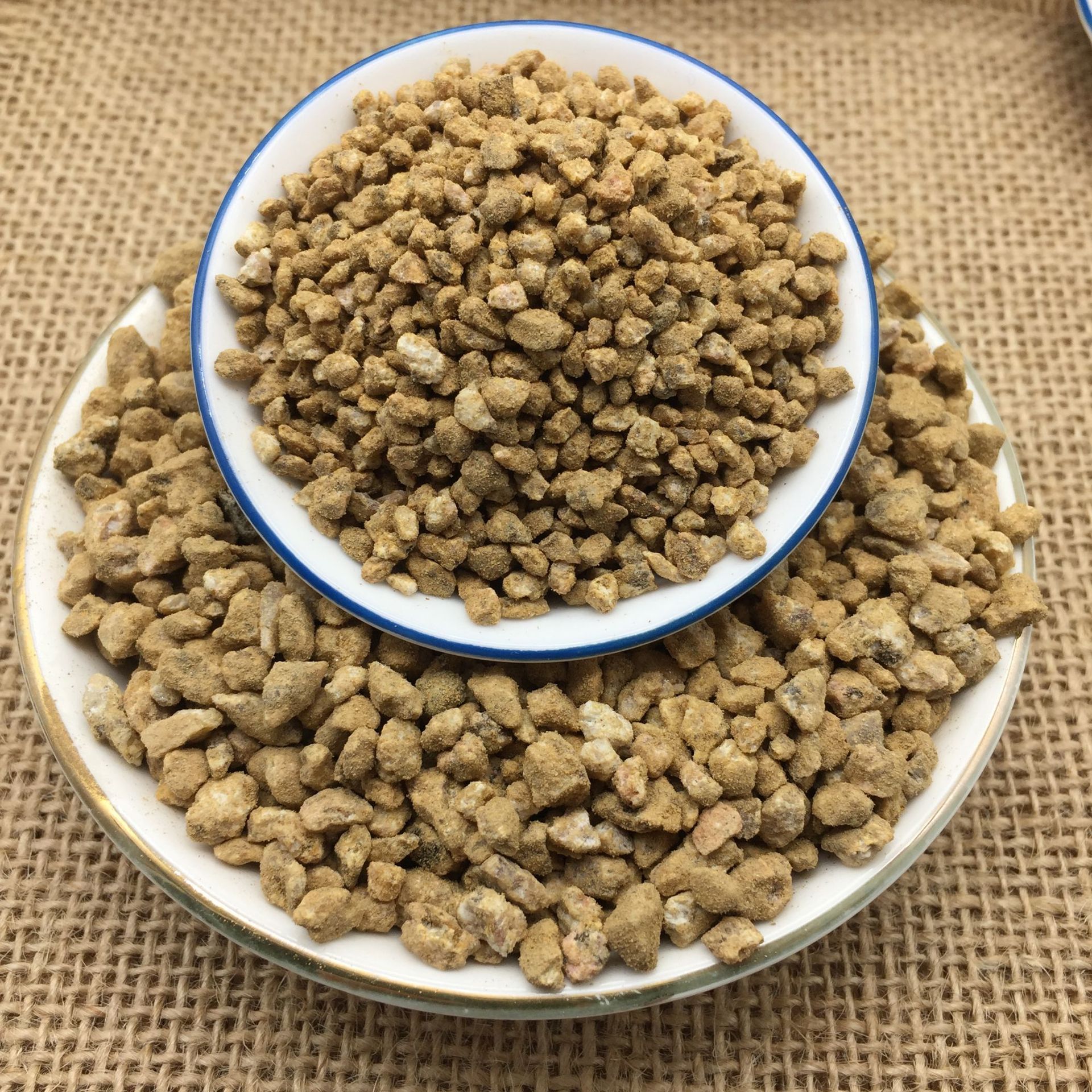 厂家直销麦饭石 黄金麦饭石颗粒铺面 多肉植物种植土营养土-阿里巴巴
