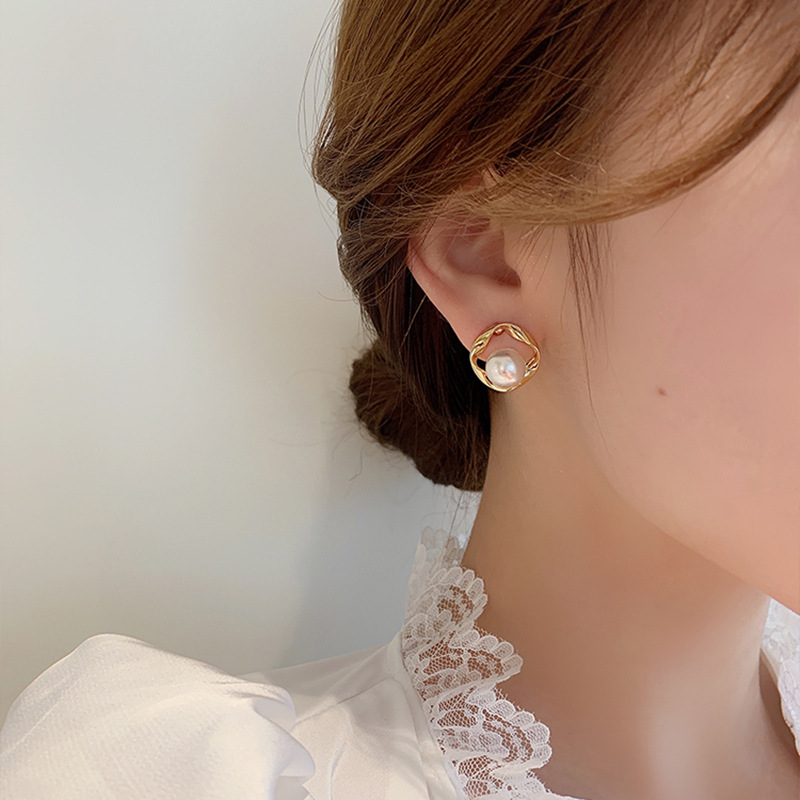 韩版新款925银针珍珠耳环女镂空设计百搭耳钉气质时尚耳饰