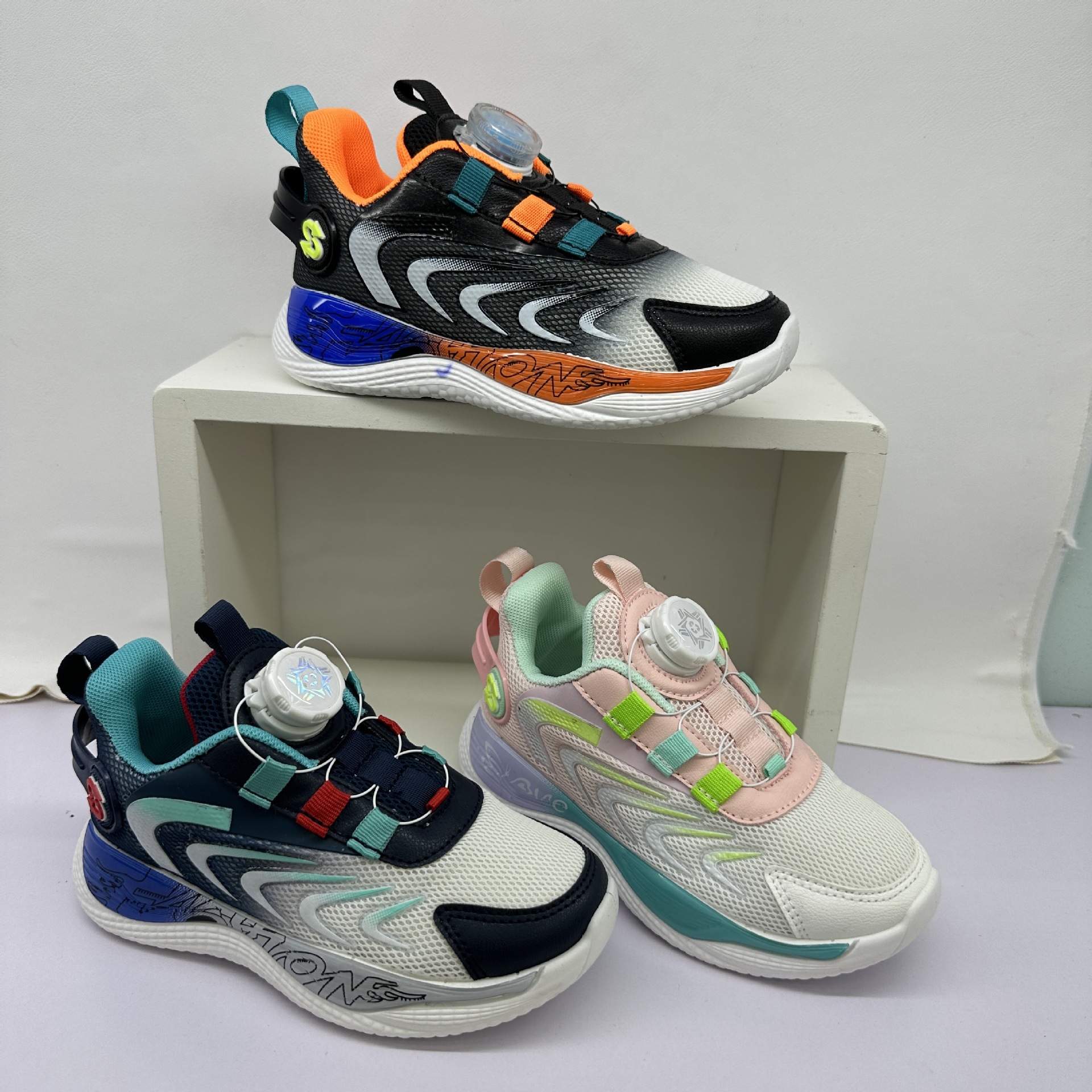 children‘s shoes boys ‘and girls‘ sneakers medium and large children‘s casual new dad shoes rotating button children‘s shoes factory direct supply