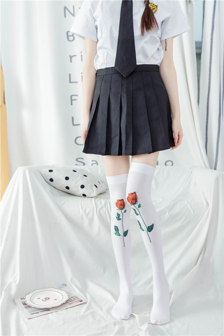 天鹅绒过膝袜大腿袜黑白丝袜烫金胶印lolita长筒jk学生微透女 cos