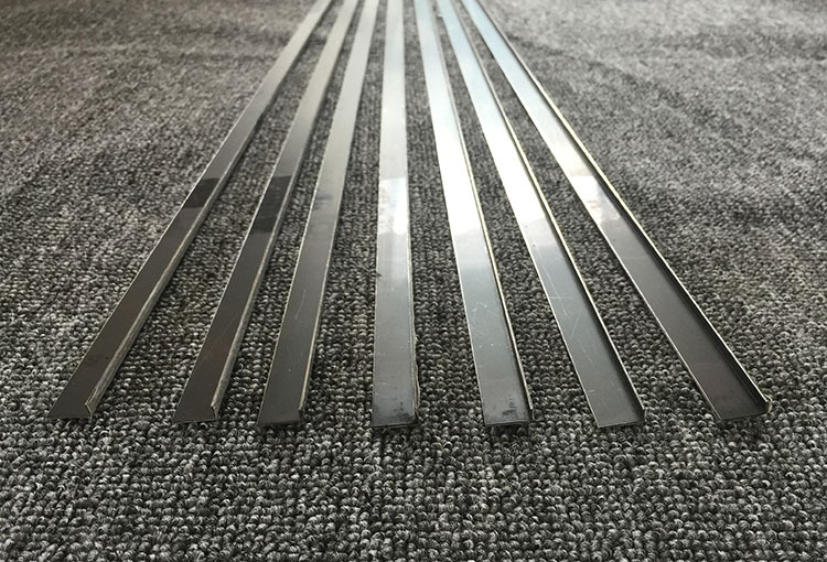 不锈钢条金属l型护墙角 阳角条包边条收边条装饰线条黑拉丝压边条
