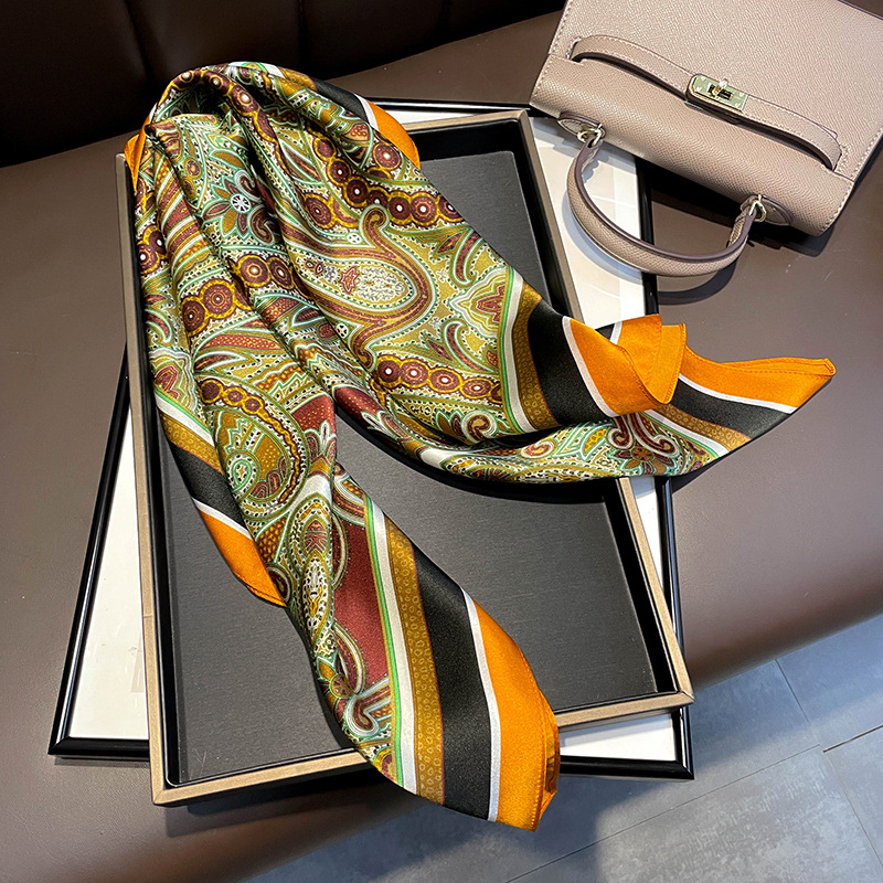 European and American Style Dark Green Mulberry Silk Silk Kerchief Scarf Spring and Autumn Lightweight Multi-Functional to Give Mom Women