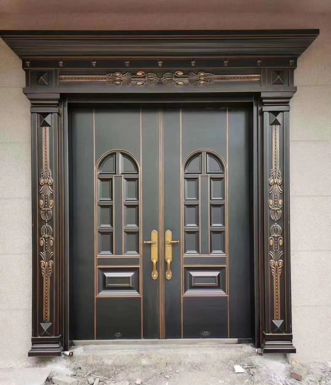 高端锌合金拼接吉祥纹刷金非标门双开防盗门别墅客厅进户门甲级门