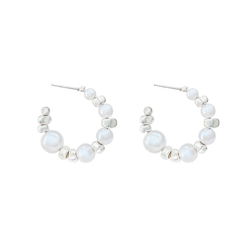 Earrings Simple Pearl Stud Earrings for Women Ins Style Elegant High Sense Niche Earrings 2024 New Earrings Wholesale