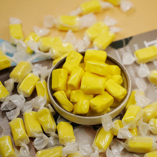 泰国风味榴莲糖500g特浓水果味糖榴莲奶糖榴莲味软糖休闲零食50g