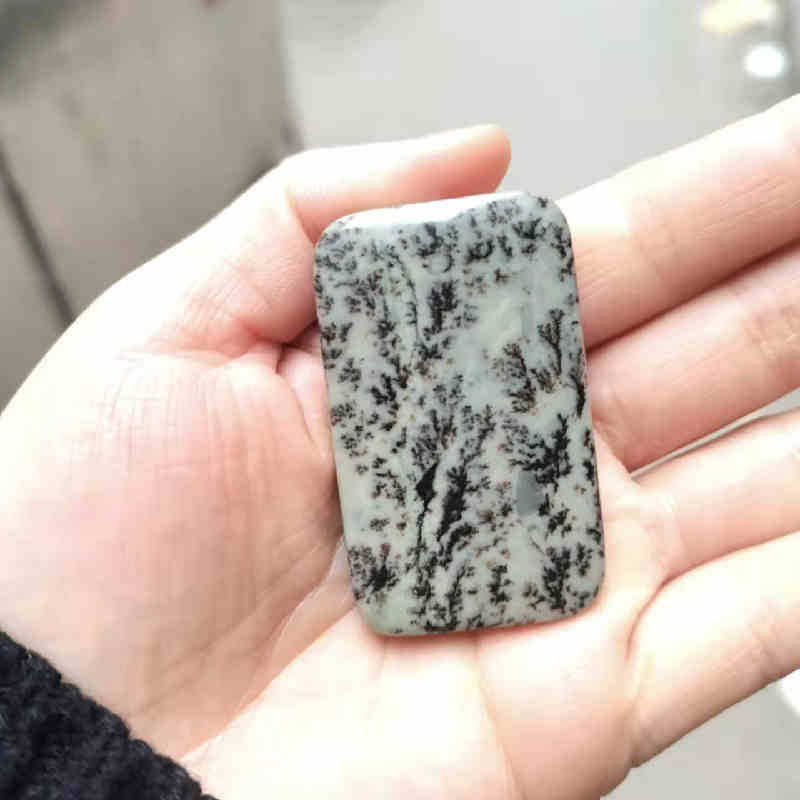 和田玉桂花糕料平安无事牌吊坠批发 精雕无事牌青花玉男女款玉器