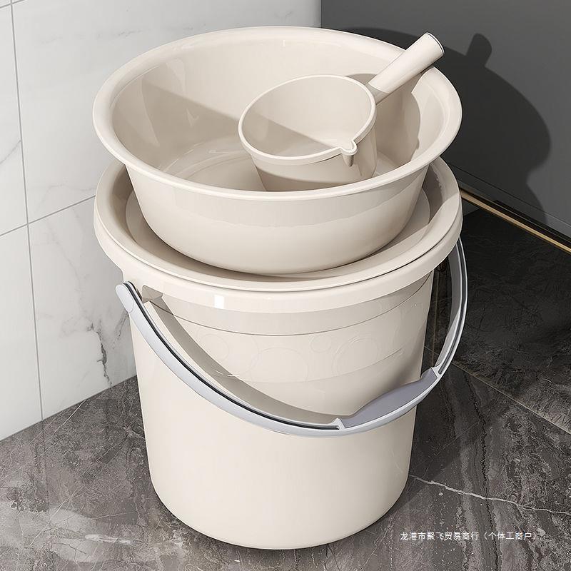 加厚水桶家用多功能学生宿舍手提装水洗衣桶带盖大容量磨砂储水桶