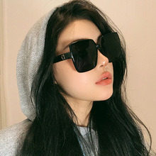 韩版白框方形D字太阳镜ins网红时尚墨镜高级感个性复古太阳眼镜潮