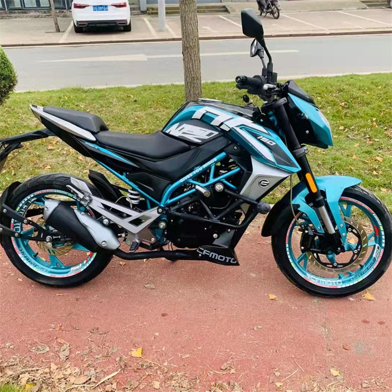 电喷春风150nk摩托车250nk街车cf400机车650abs大排量水冷重机车