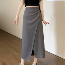 2024夏季灰色半身裙女中长款设计感不规则高腰压褶显瘦包臀开叉裙