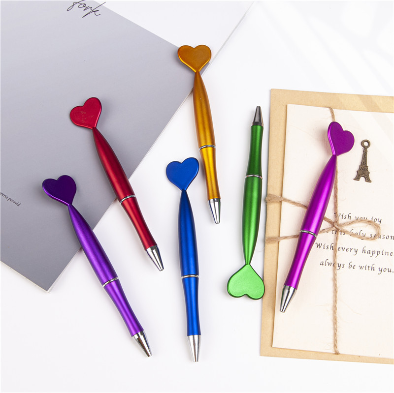 Factory Wholesale Creative Heart New Ballpoint Pen Slim Penholder Student Journal Operation Office Stationery Pen