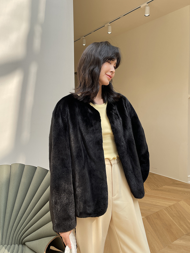 方泰2023冬新款貂皮大衣女整貂短款圆领年轻时尚紫标水貂皮草外套