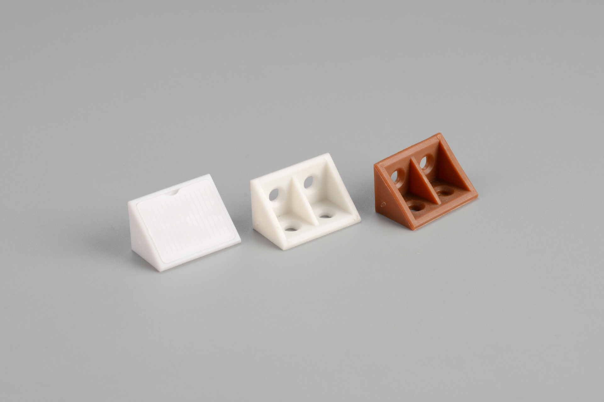 塑料加厚角码带盖角码橱柜角码家具板托隔板托白色角码