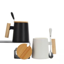 大容量陶瓷咖啡马克杯带盖勺简约北欧木柄办公室情侣水杯雕刻logo