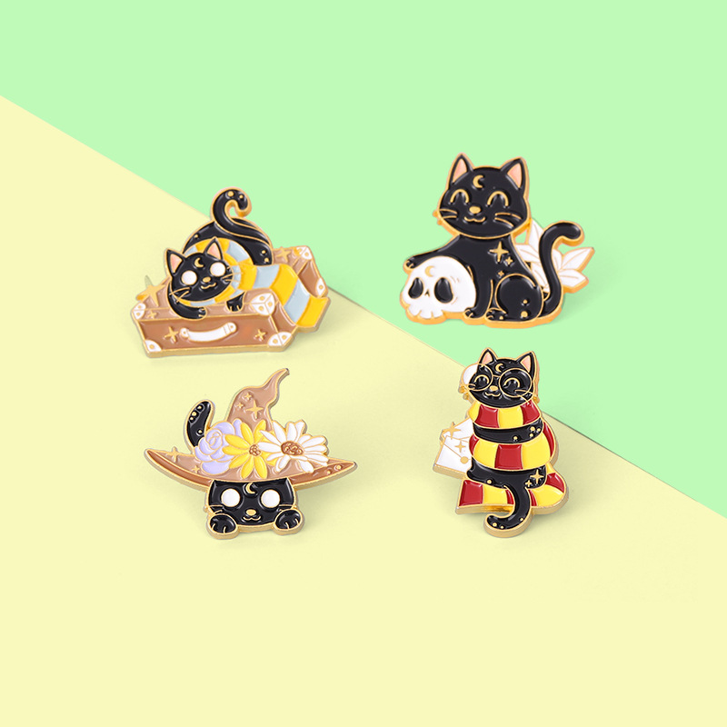 Cute Animal Badge Ornament Entrepreneurship Cartoon Dark Starry Sky Pattern Cat Shape Alloy Collar Brooch Wholesale