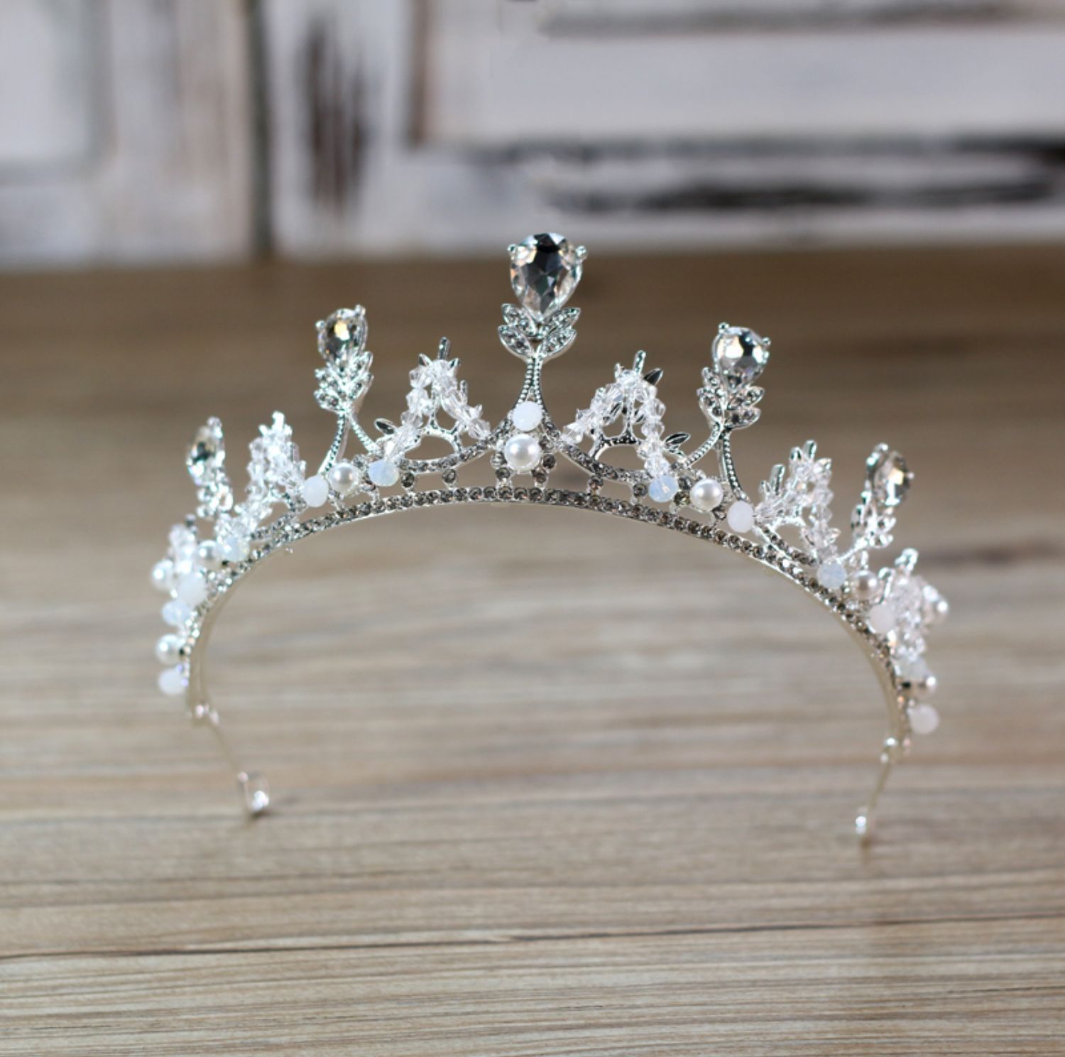 女十八岁生日头冠成年礼王冠网仙大气公主结婚婚纱新娘头饰