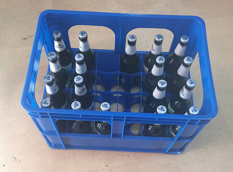 加厚塑料啤酒周转箱24格汽水啤酒塑料周转筐烧烤摊塑料啤酒箱批发