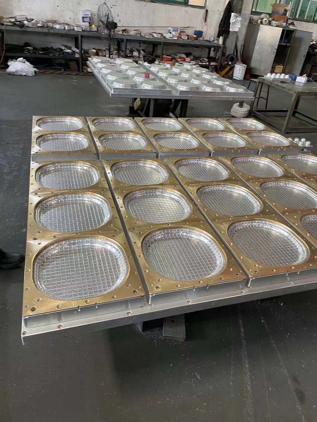 厂家供应各种规格纸浆模塑可降解纸托纸塑来样加工定制模具