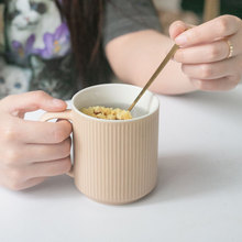 个性潮流复古马克杯陶瓷男女牛奶家用礼品水杯办公室做茶杯子微瑕