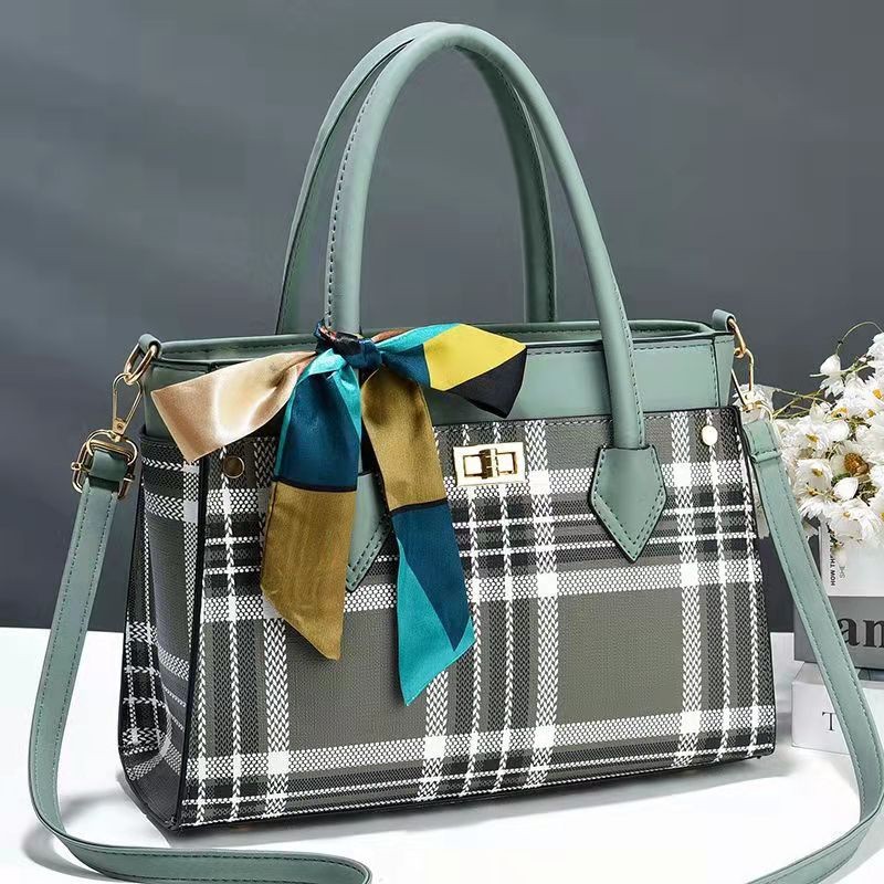 Foreign Trade Export New All-Matching Striped Women's Shoulder Bag Popular Plaid Fashion Trendy Crossbody Bag Women