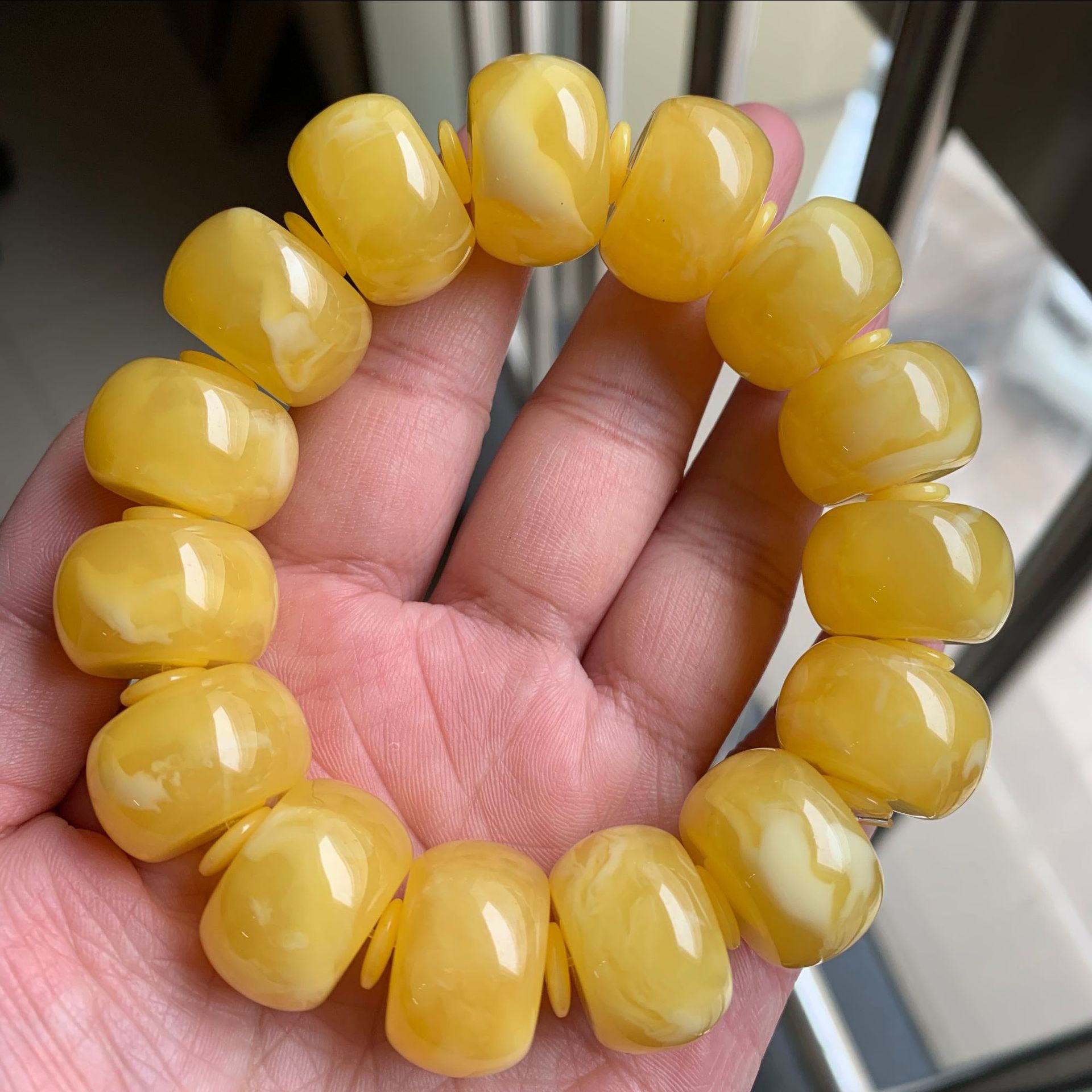 新品2021爆款俄料白花压制优化二代蜜蜡厂家直销跑江湖展会直播