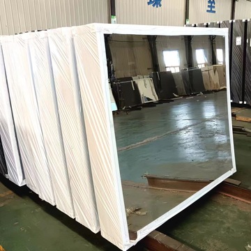 供应优质银镜铝镜烤漆镀膜玻璃 切割磨边打孔钢化镜子