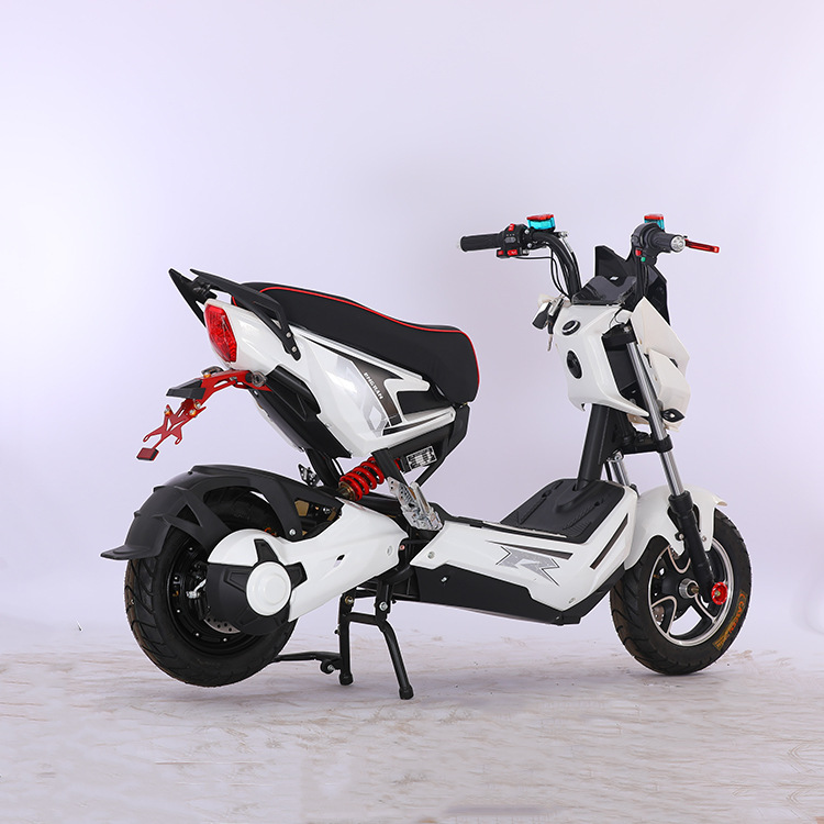 72v战狼电动车x战警踏板车爆改高速男女踏板电动摩托车爆改电摩