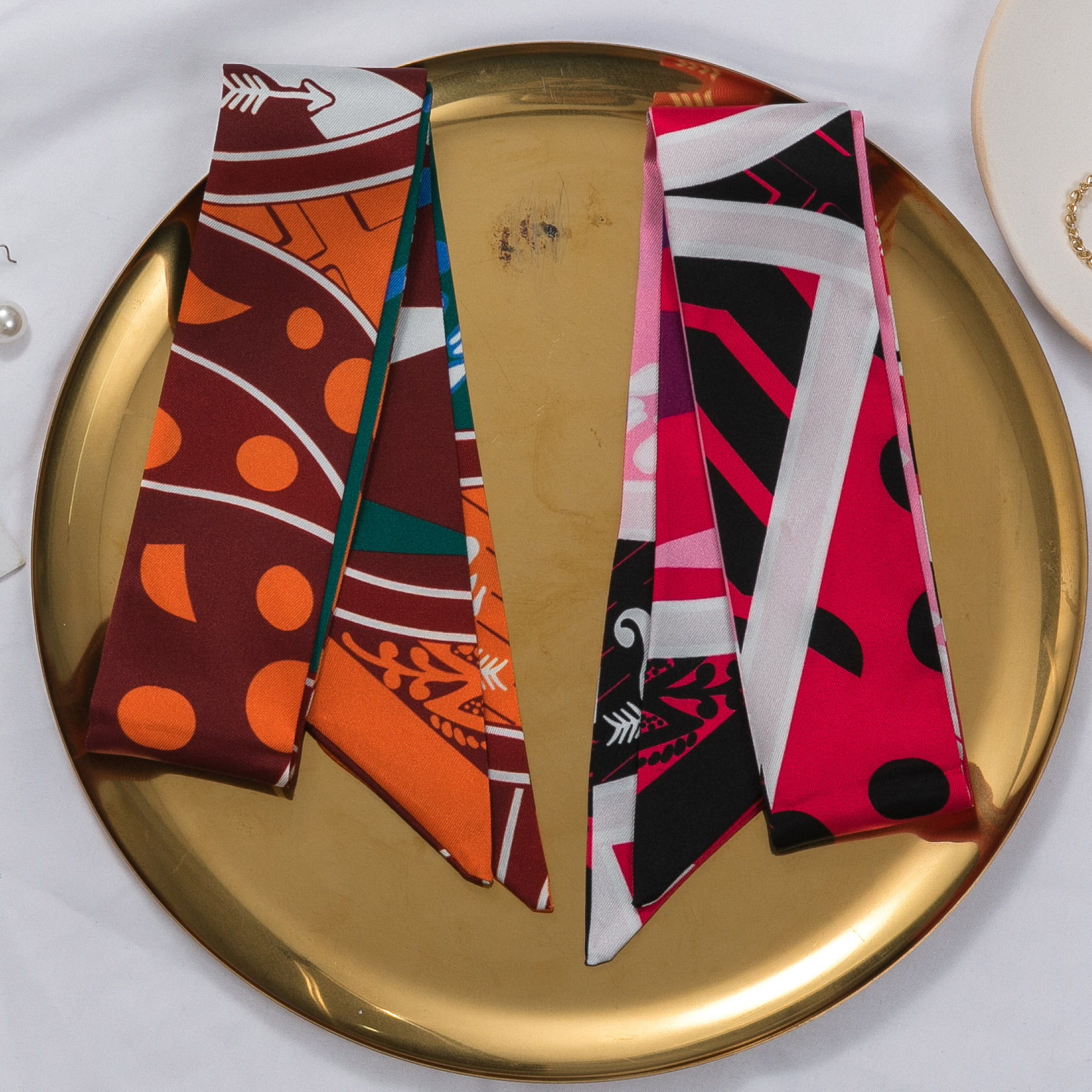 2023春夏绑包包手柄丝巾女士百变小丝巾装饰围巾包带女士领巾