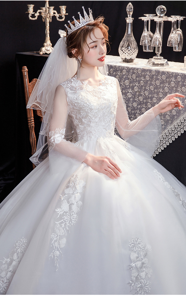 主婚纱春夏韩式大码新款新娘森系一字肩长袖喇叭袖梦幻简约婚纱女