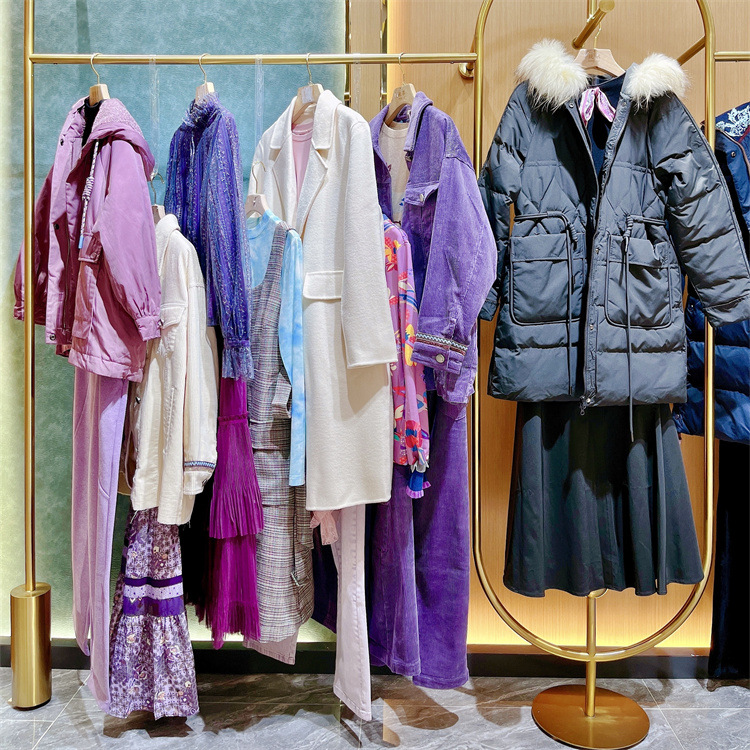 丽迪莎品牌女装棉麻大码风衣22冬撤柜库存尾货直播间热门货折扣批