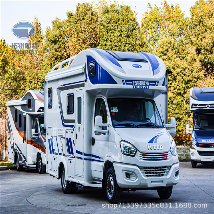 依维柯单排拓展旅居车 依维柯双拓展房车 拓展旅居车 依维柯房车
