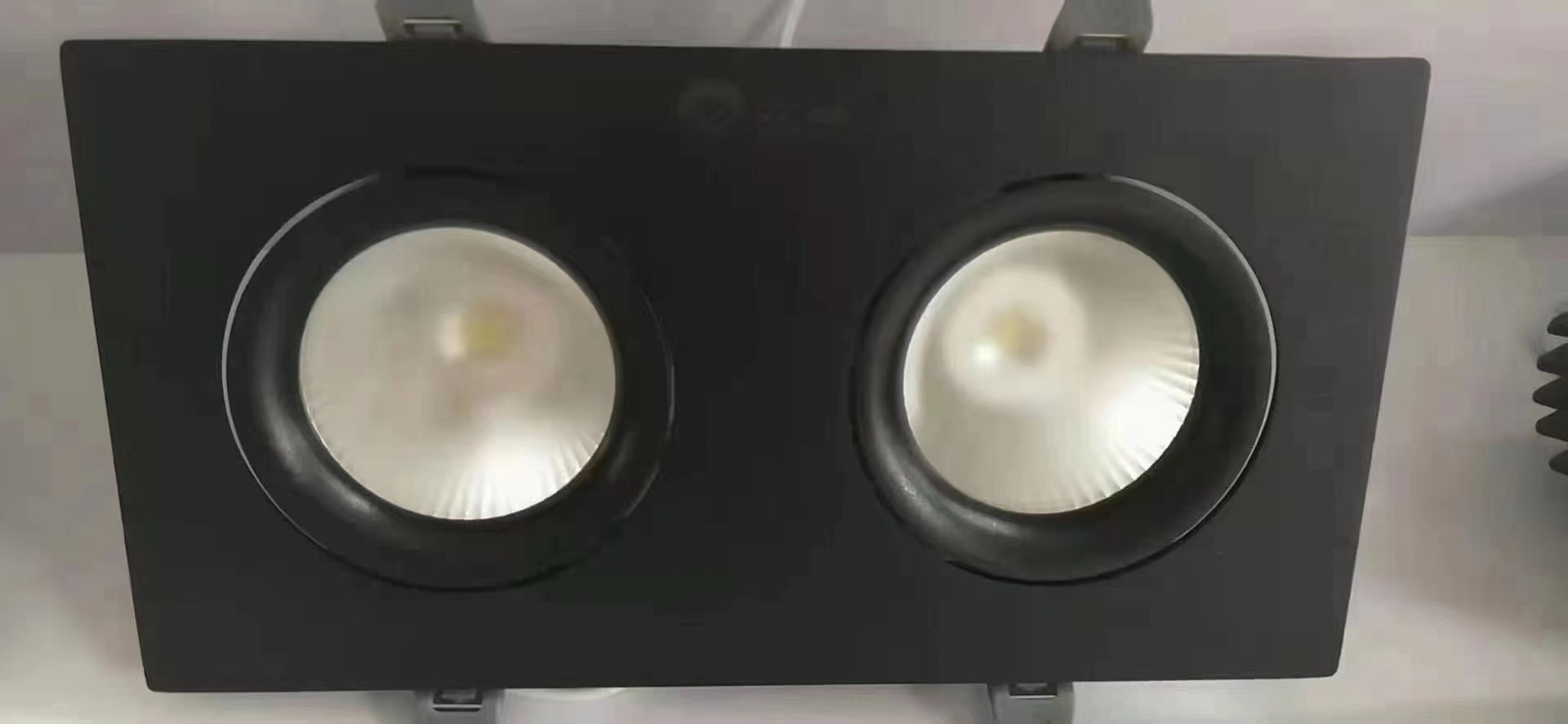 阳光照明嵌入式led天花灯格栅灯斗豆胆灯双头单头三头方形diy射灯