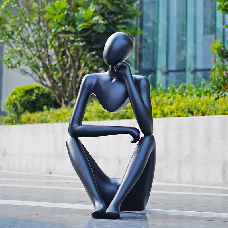 现代简约抽象镂空人物雕塑摆件样板房售楼部处园林景观禅意模型