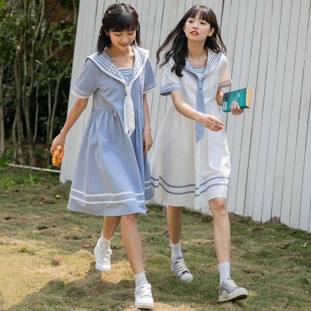 日系小清新连衣裙闺蜜装衣服女学生韩版宽松裙子夏海军风短袖裙