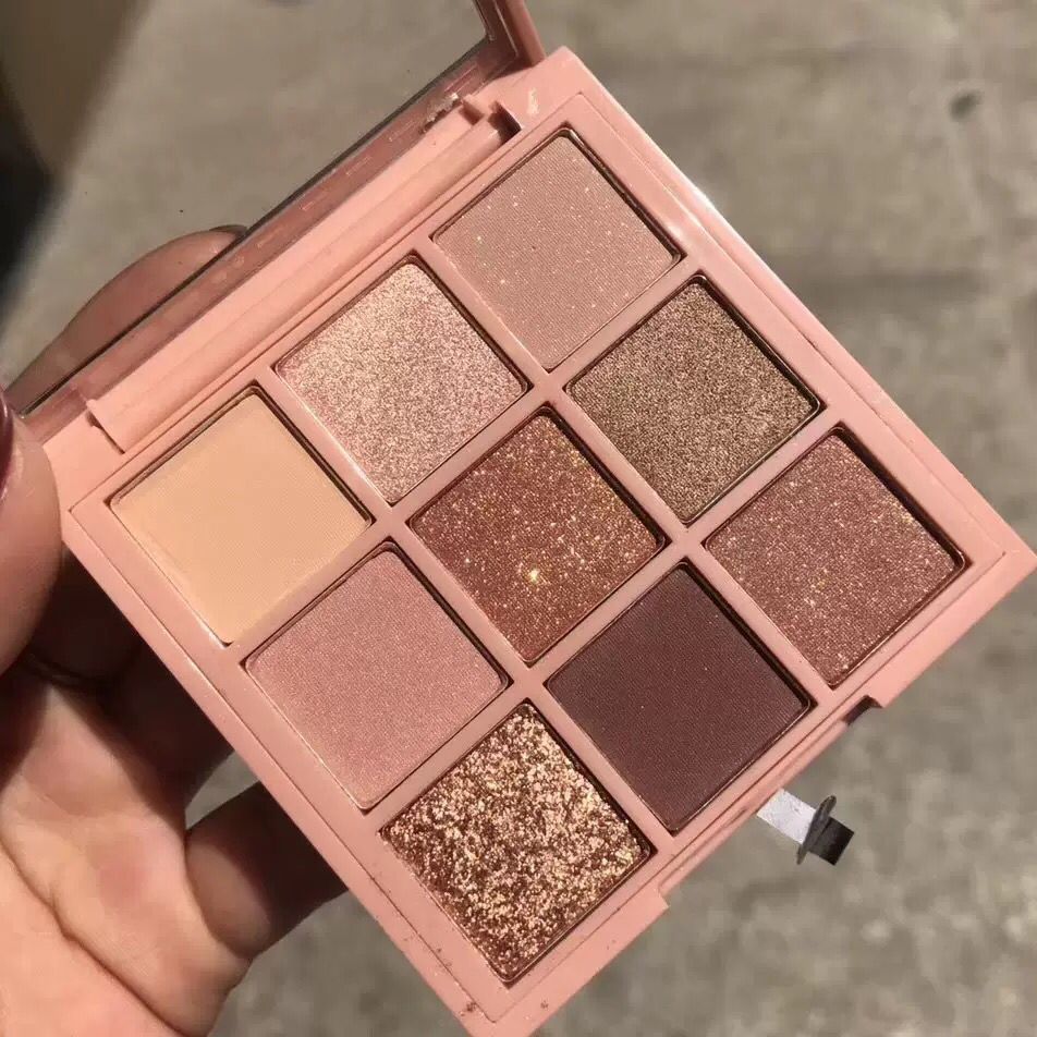 ins超火蜜桃九宫格9色眼影盘珠光哑光大地色闪粉细闪学生网红同款