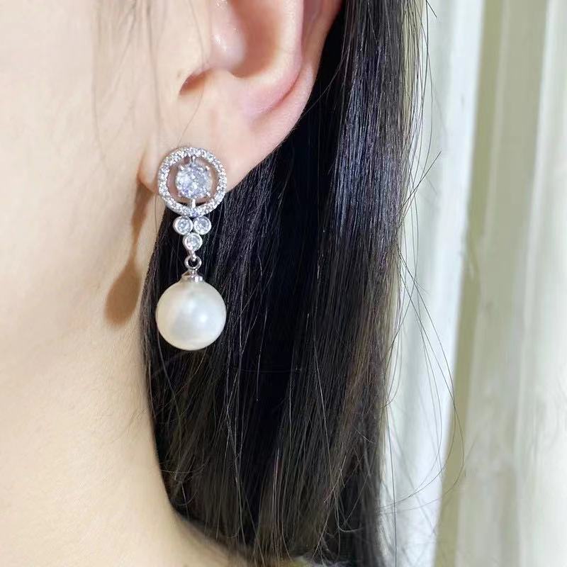 2024跨境热卖祖母绿镶皓石天然珍珠女耳饰轻奢高级感气质百搭个性