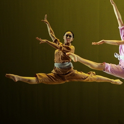 保卫黄河舞台现代舞大合唱舞蹈剧服装学生毕业舞蹈回报演出表演服