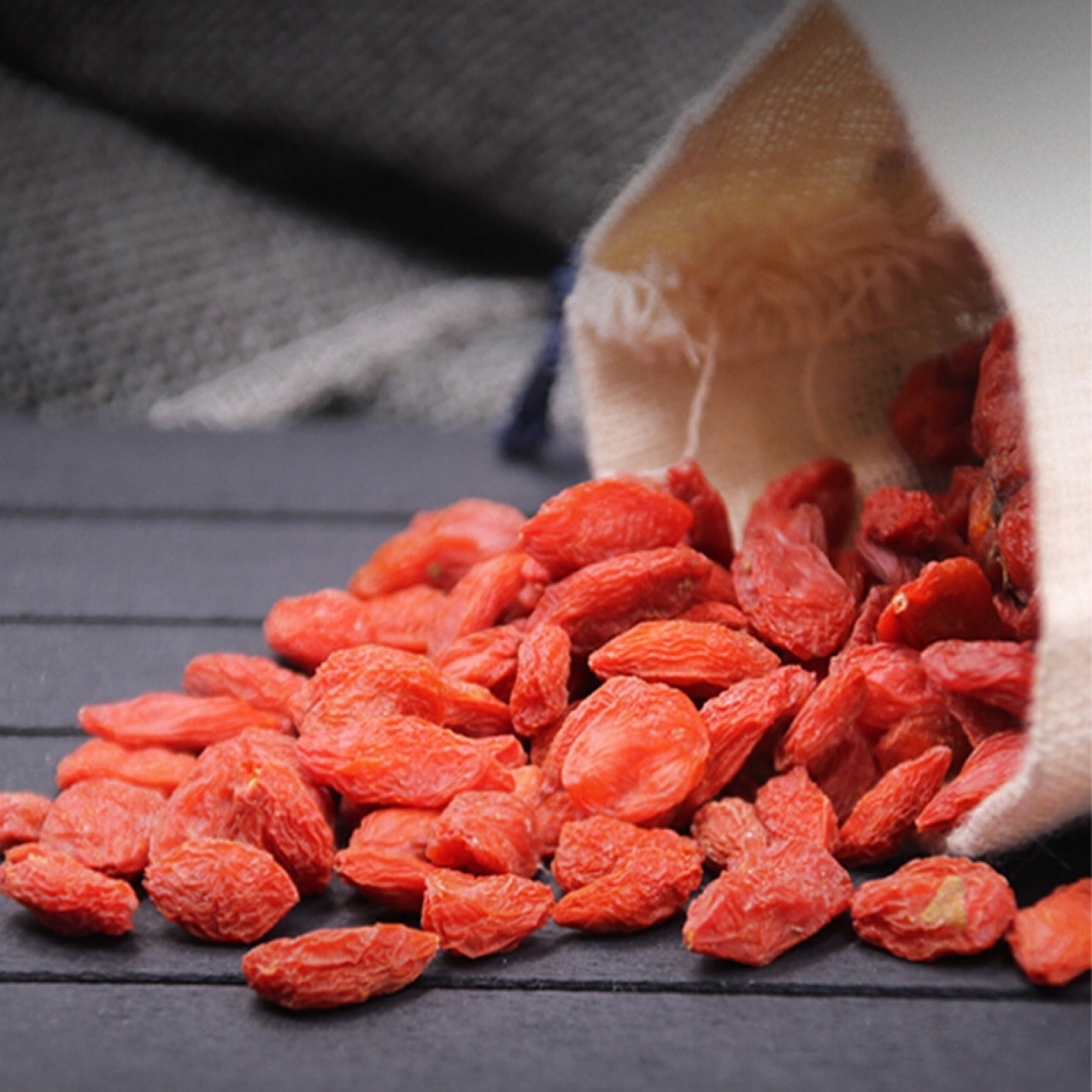 新货新疆精河红枸杞子大颗粒自然晾晒泡酒泡茶批发1公斤散装批发