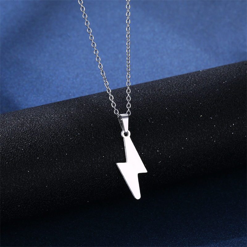 AliExpress Cross-Border Fashion Lightning Pendant Necklace and Earring Suit Stainless Steel Glossy Lightning Pendant Necklace Wholesale