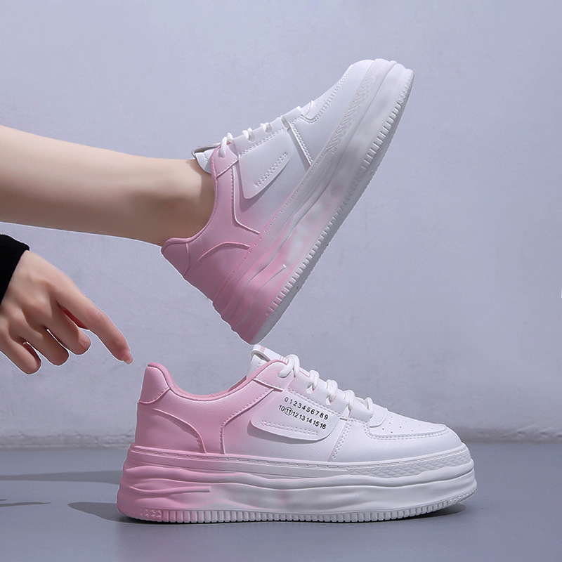 女鞋女款鞋子秋季透气板鞋女休闲运动小白鞋学生小众设计百搭爆款