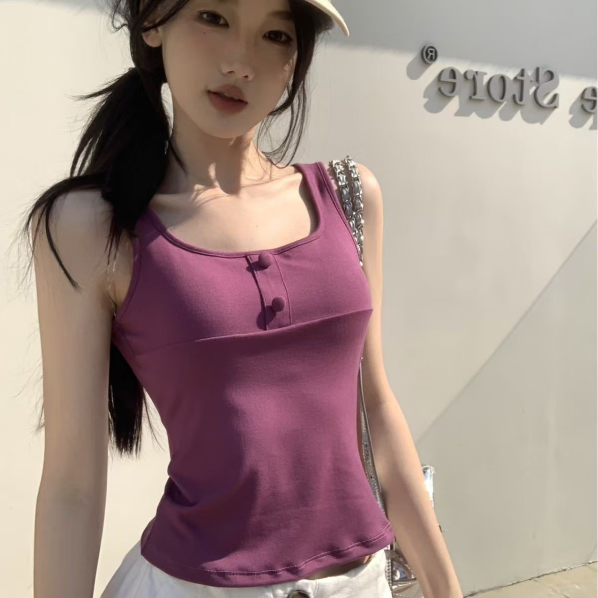 6818韩版修身纯欲方领纽扣吊带背心 可外穿宽肩纯色百搭美背背心